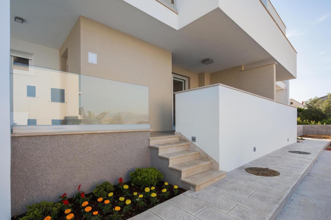 Apartments Alba 1 Slatine Exterior foto